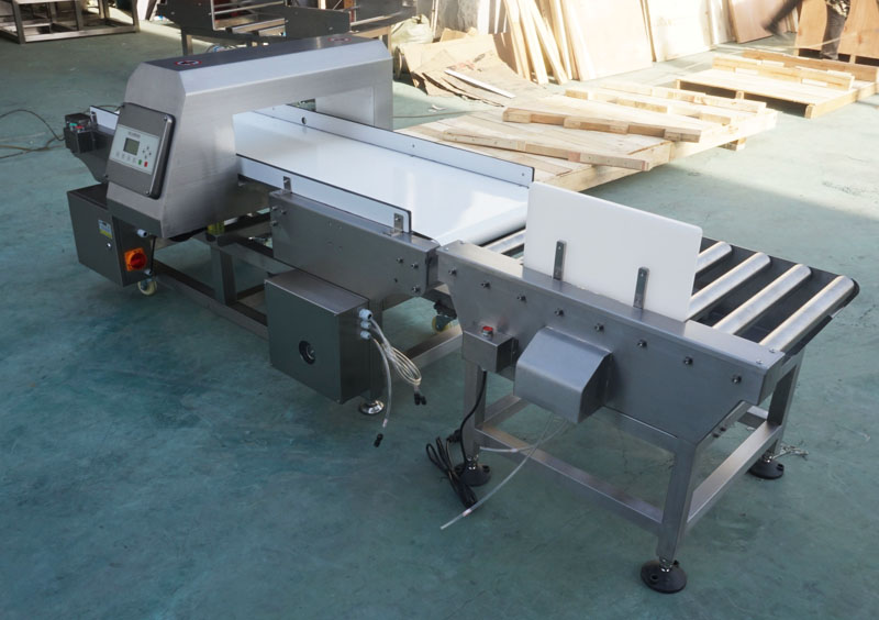 MD-8500 Metal Detector with Roller Conveyor And Pusher Reject